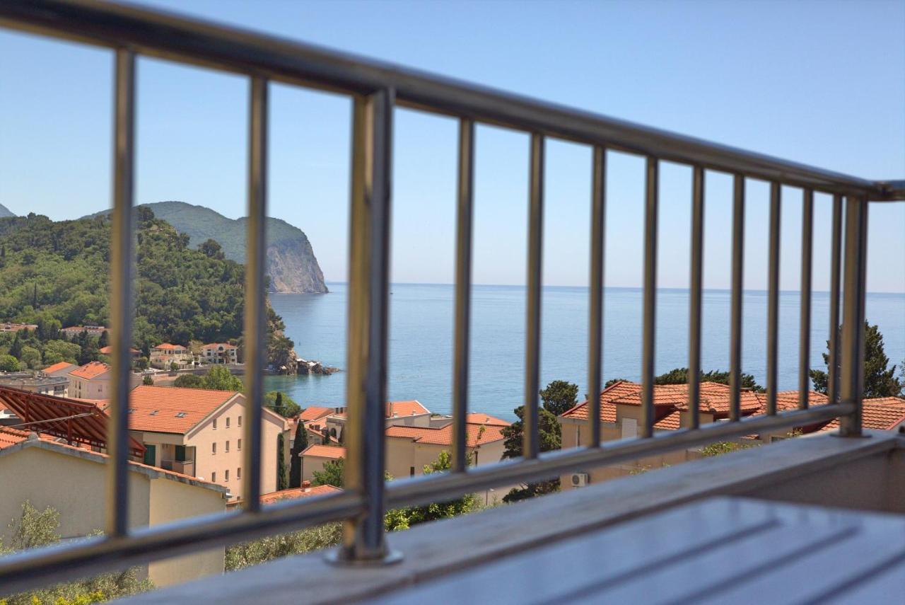 Medin Apartments Bluvista Petrovac Eksteriør billede