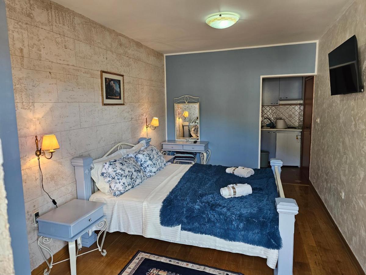Medin Apartments Bluvista Petrovac Eksteriør billede