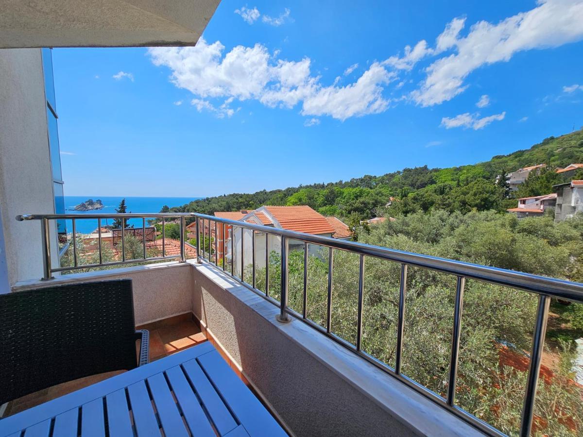Medin Apartments Bluvista Petrovac Eksteriør billede
