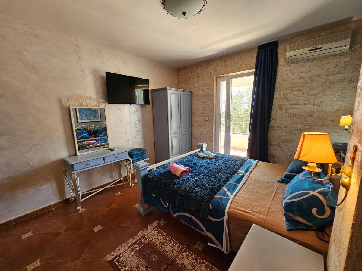 Medin Apartments Bluvista Petrovac Eksteriør billede