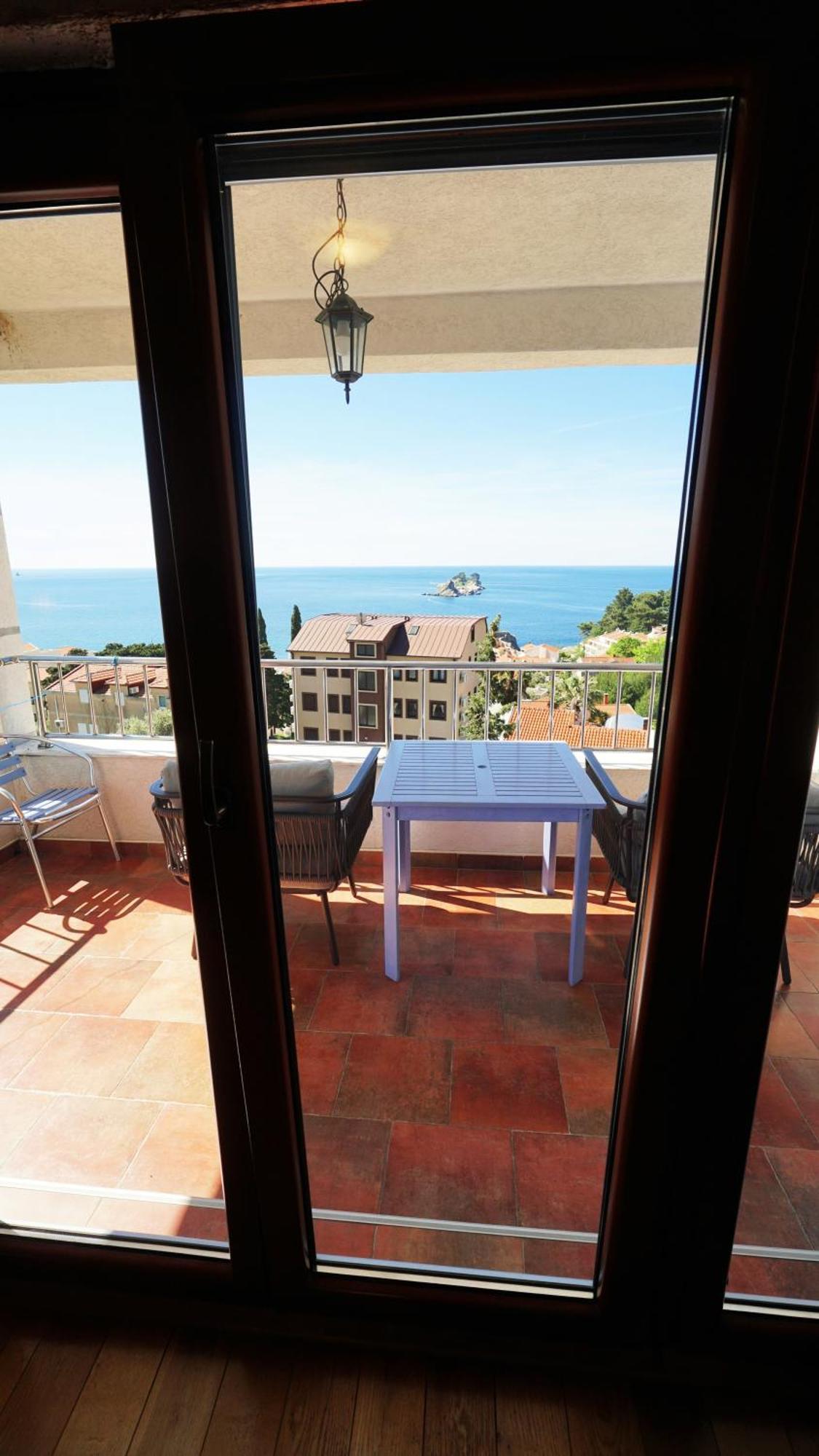 Medin Apartments Bluvista Petrovac Eksteriør billede