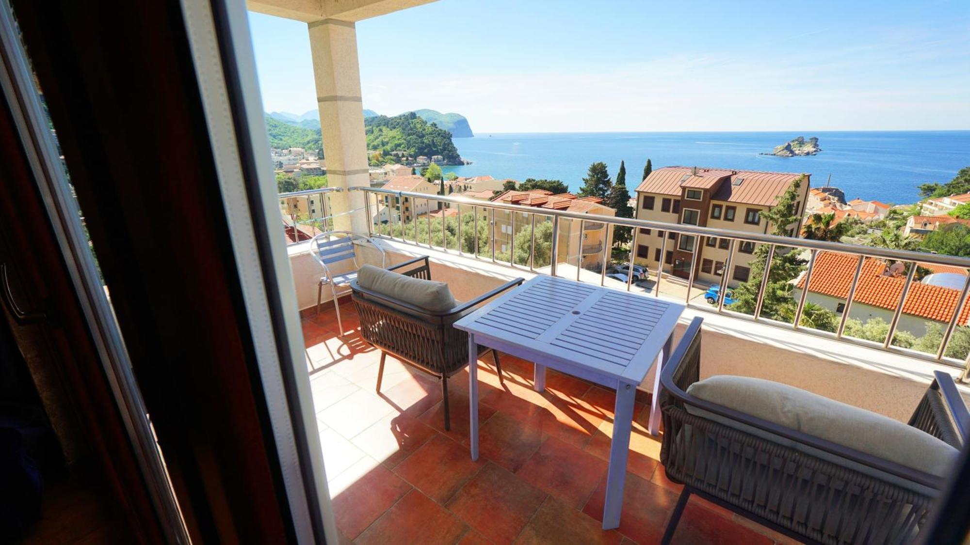 Medin Apartments Bluvista Petrovac Eksteriør billede