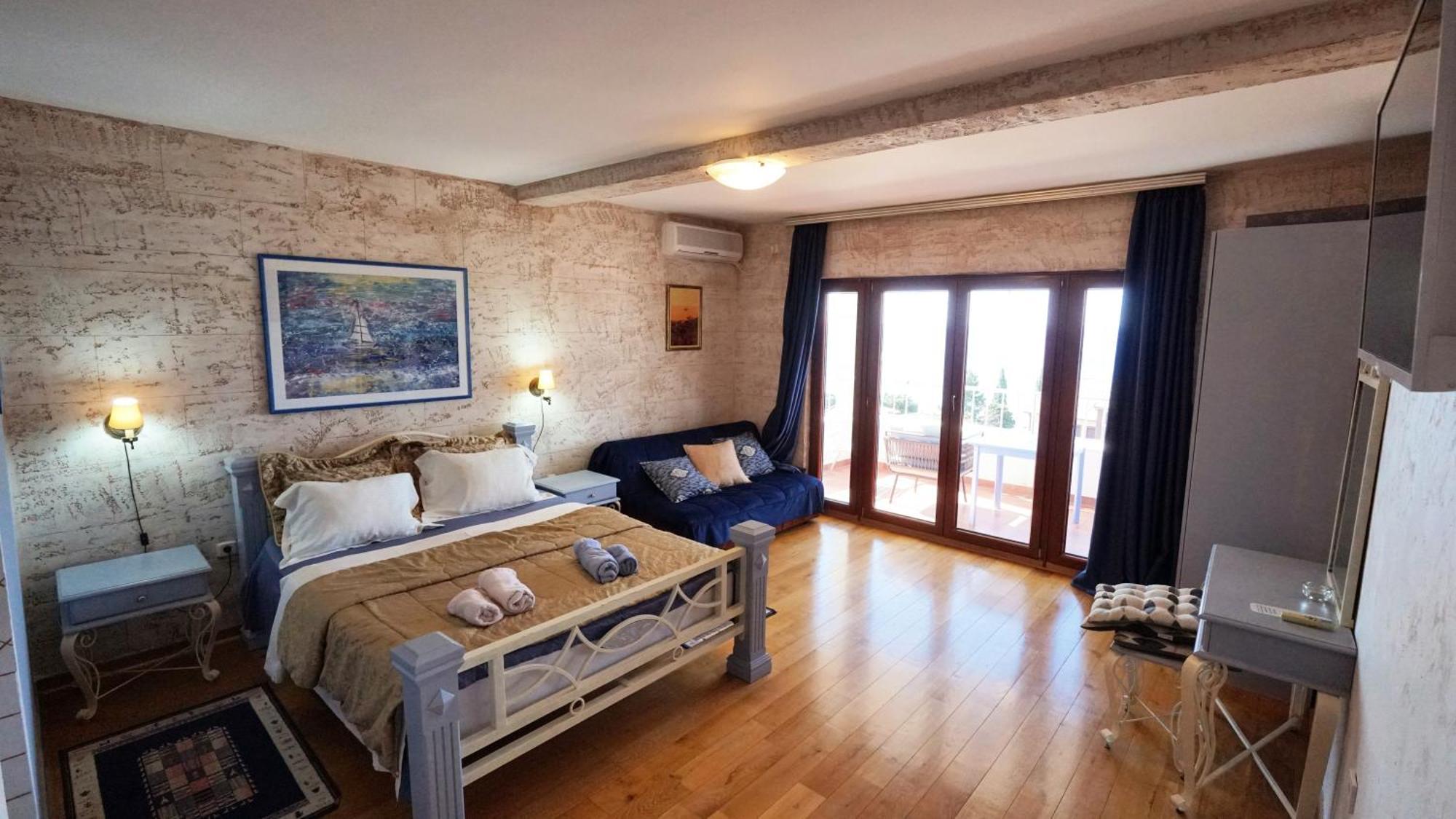 Medin Apartments Bluvista Petrovac Eksteriør billede