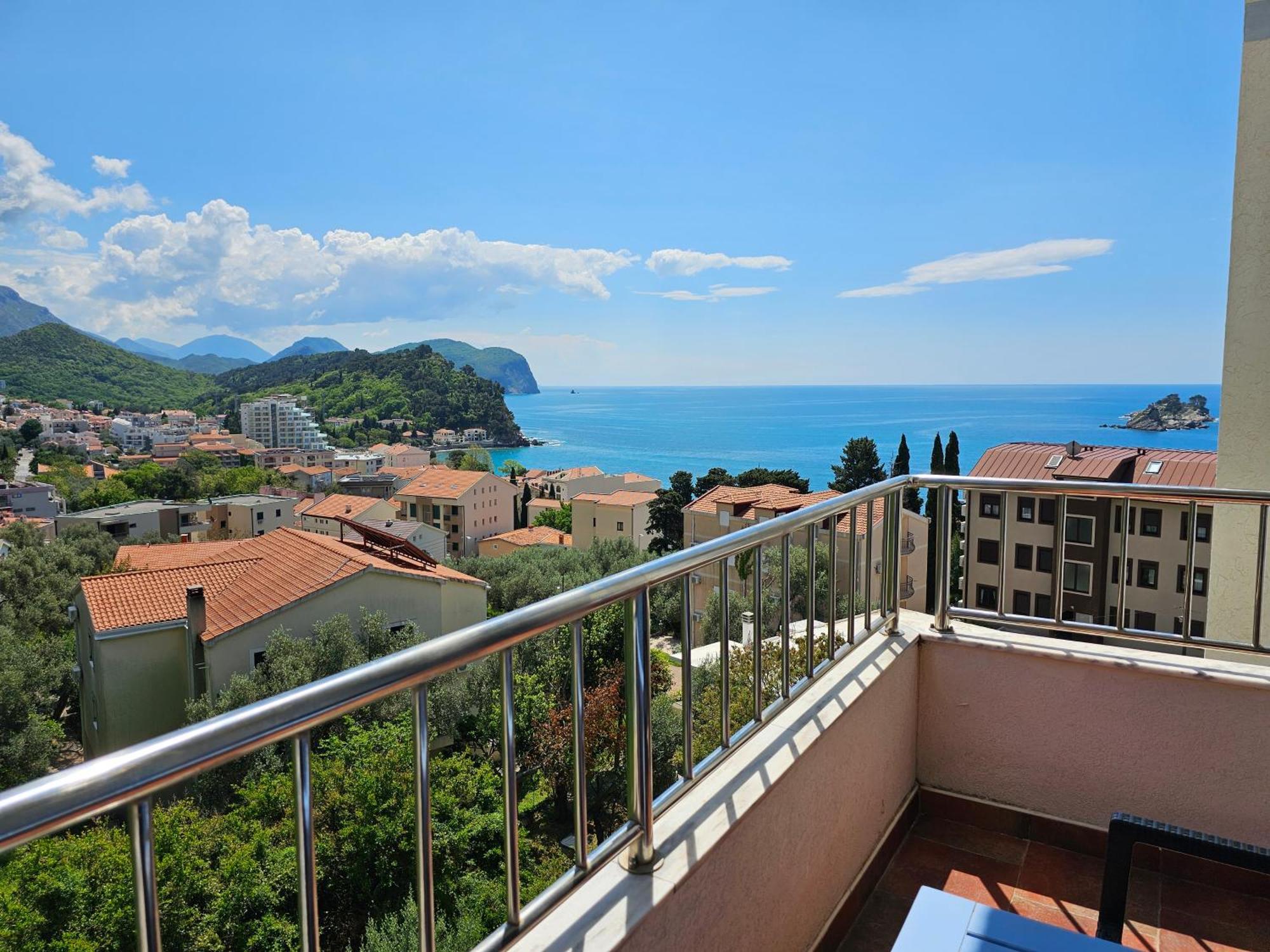 Medin Apartments Bluvista Petrovac Eksteriør billede