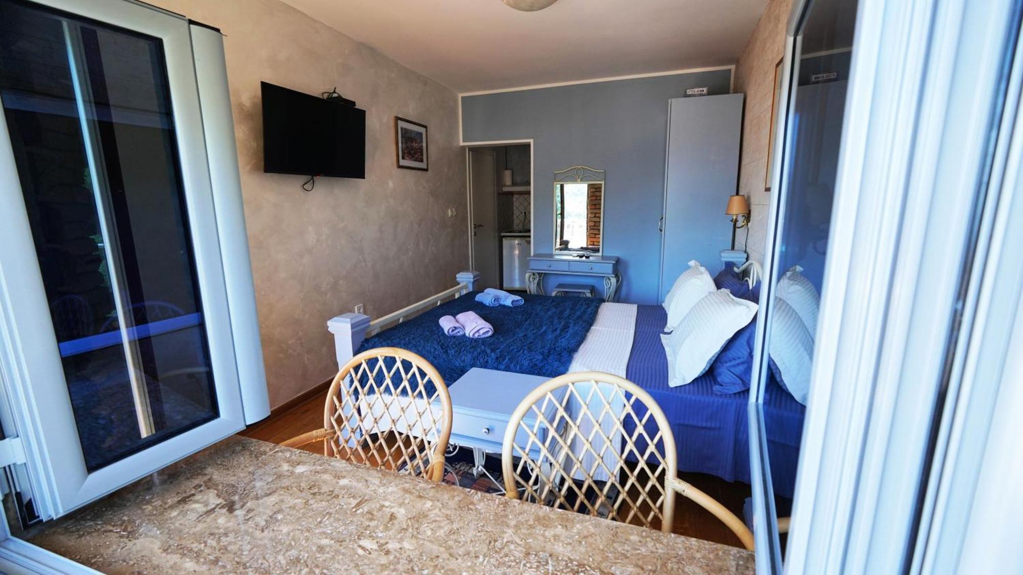 Medin Apartments Bluvista Petrovac Eksteriør billede