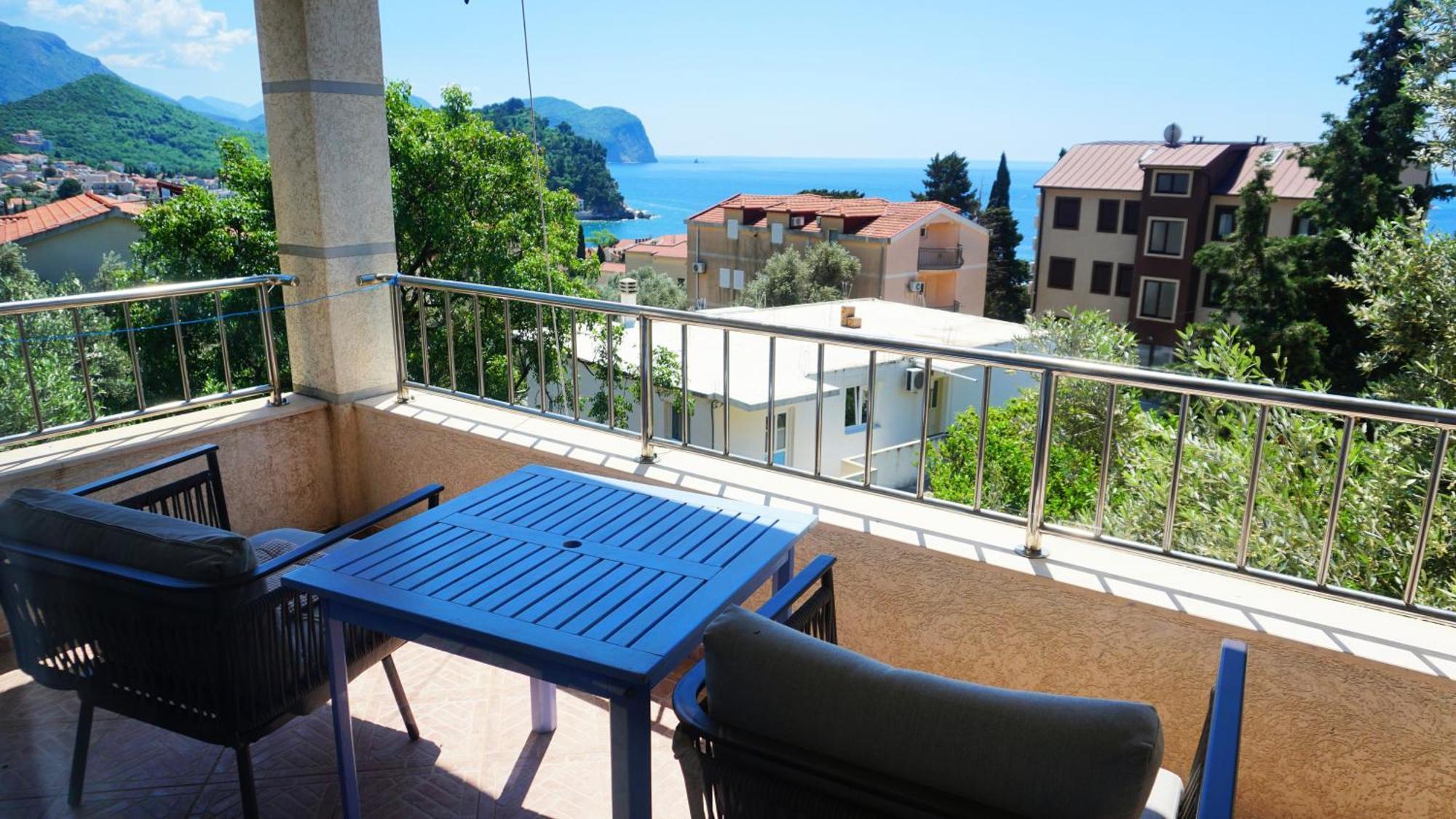 Medin Apartments Bluvista Petrovac Eksteriør billede